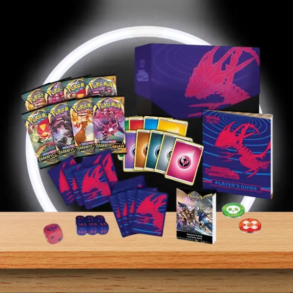 Pokémon Darkness Ablaze Elite Trainer Box